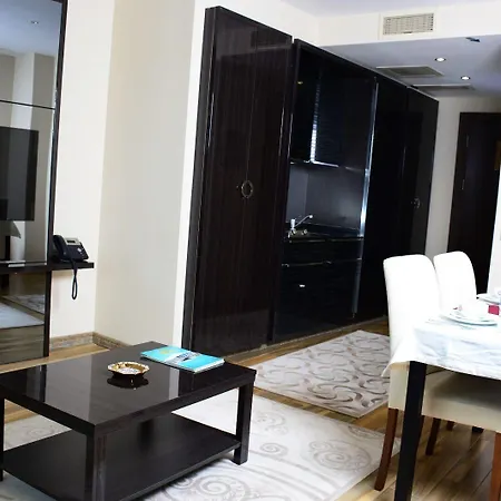 Afafet Termal 호텔 *